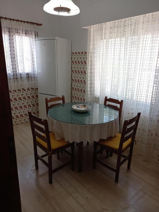 Ekie Apartment With Sea View كالاماتا المظهر الخارجي الصورة